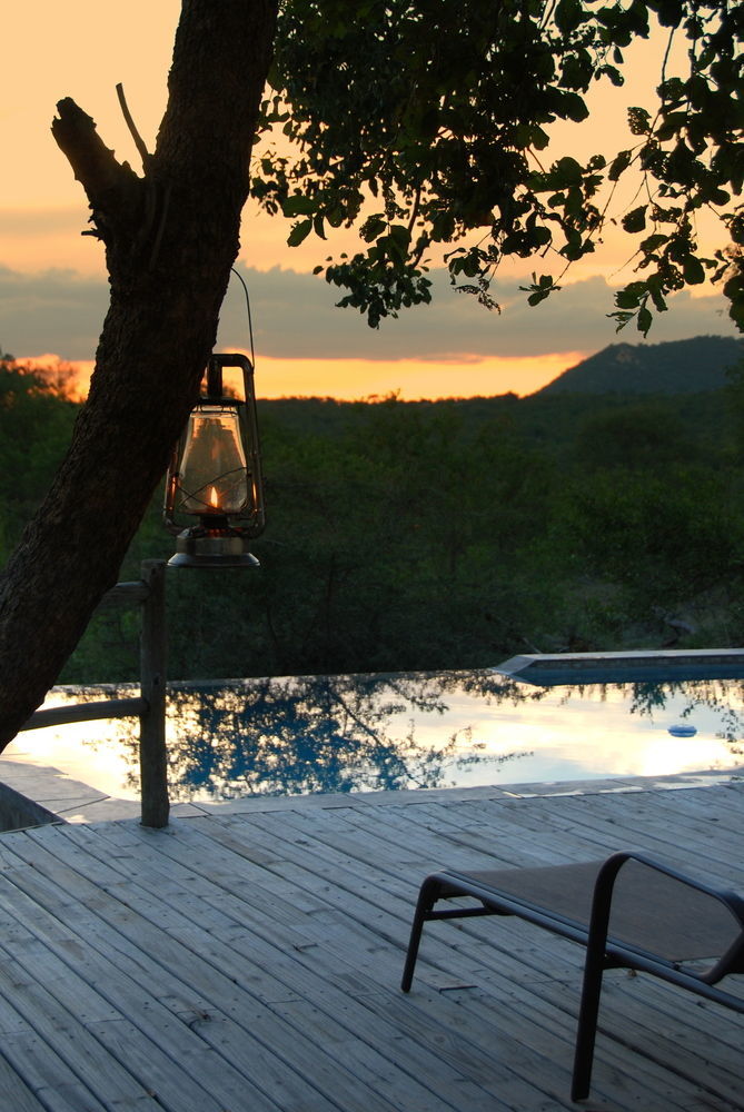 Mbizi Bush Lodge Пхалаборва Экстерьер фото